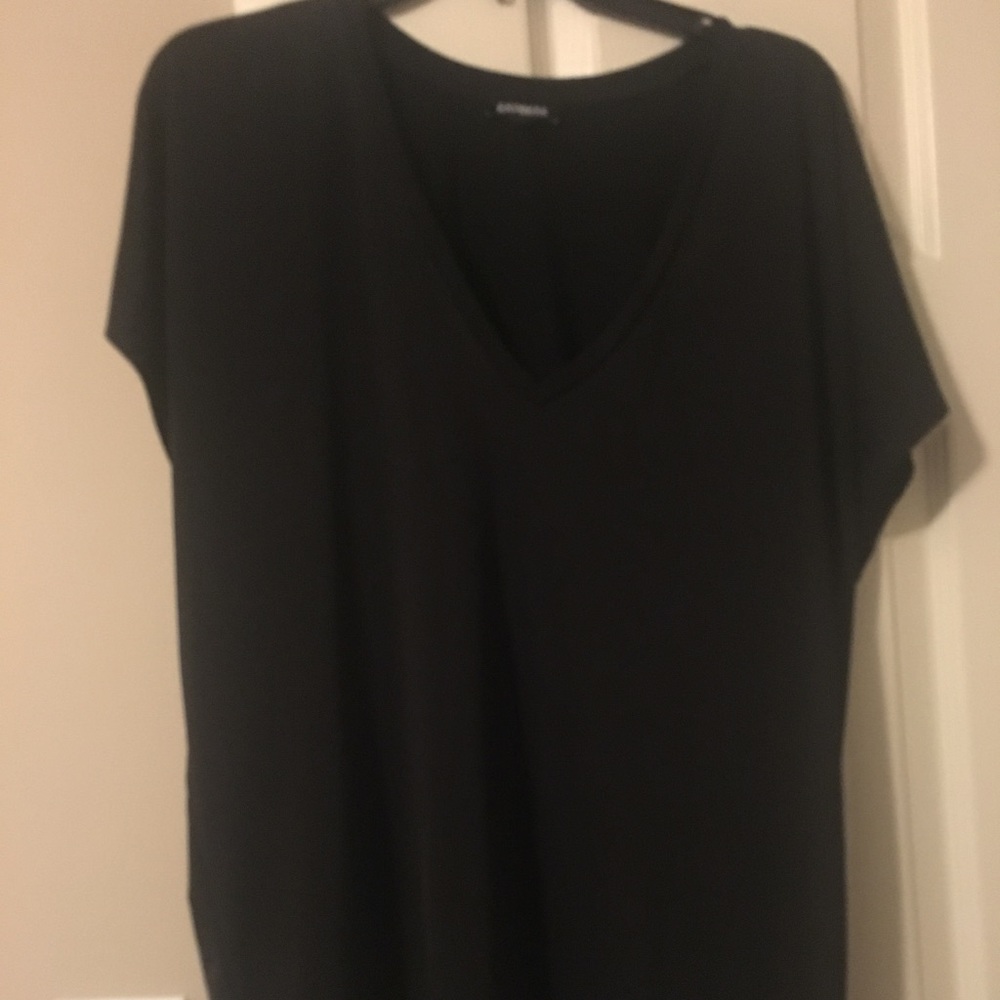 Express Large Black vneck top